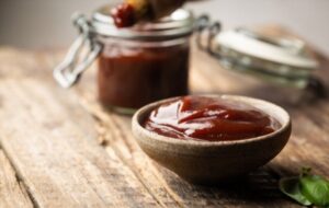 remove bbq sauce from rug